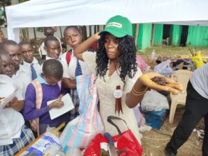 our volunteer giving explanations on how the oil extraction process works